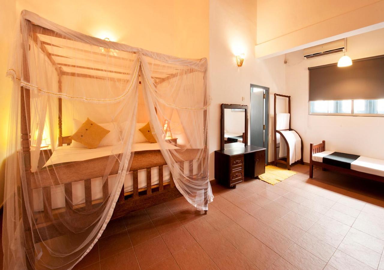 Isle Of Thalpe Bed and Breakfast Unawatuna Εξωτερικό φωτογραφία